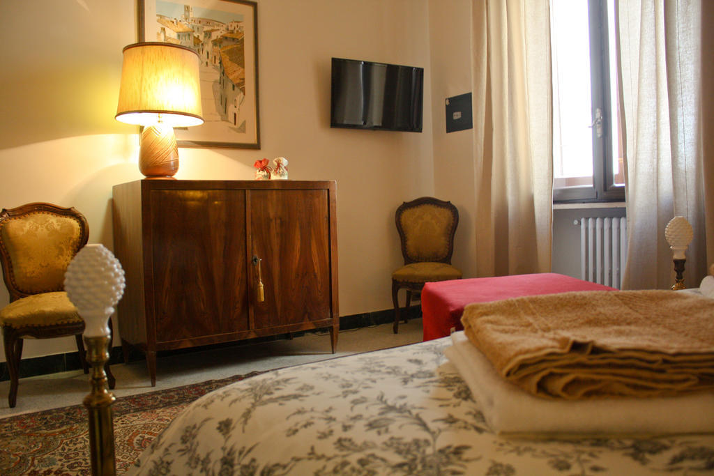 Donna Franca Bed & Breakfast Lecce Oda fotoğraf